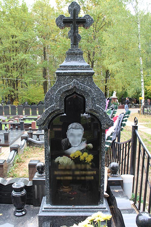 Купить православный памятник на могилу